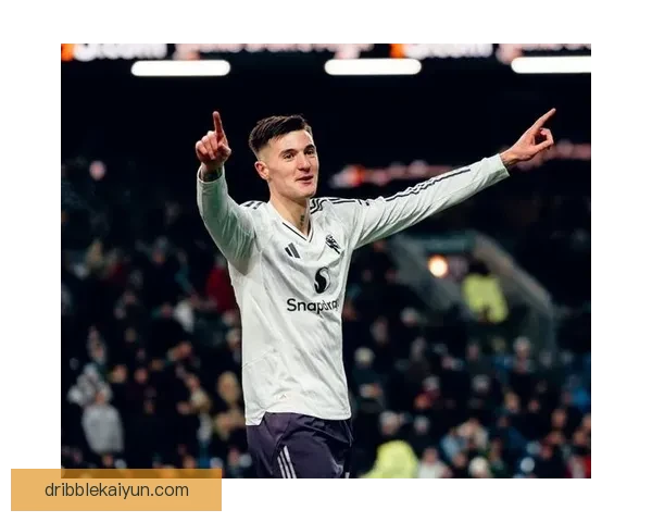 英超伯恩利续约罗德里格斯，表现稳健值得关注